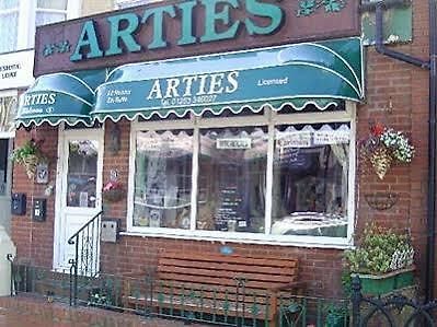 Arties Hotel แบล็คพูล ภายนอก รูปภาพ